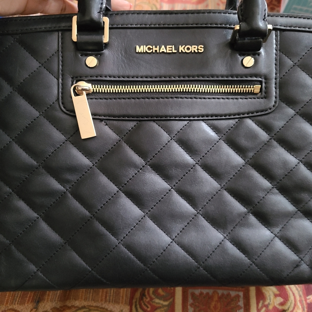 Michael Kors hand bag
